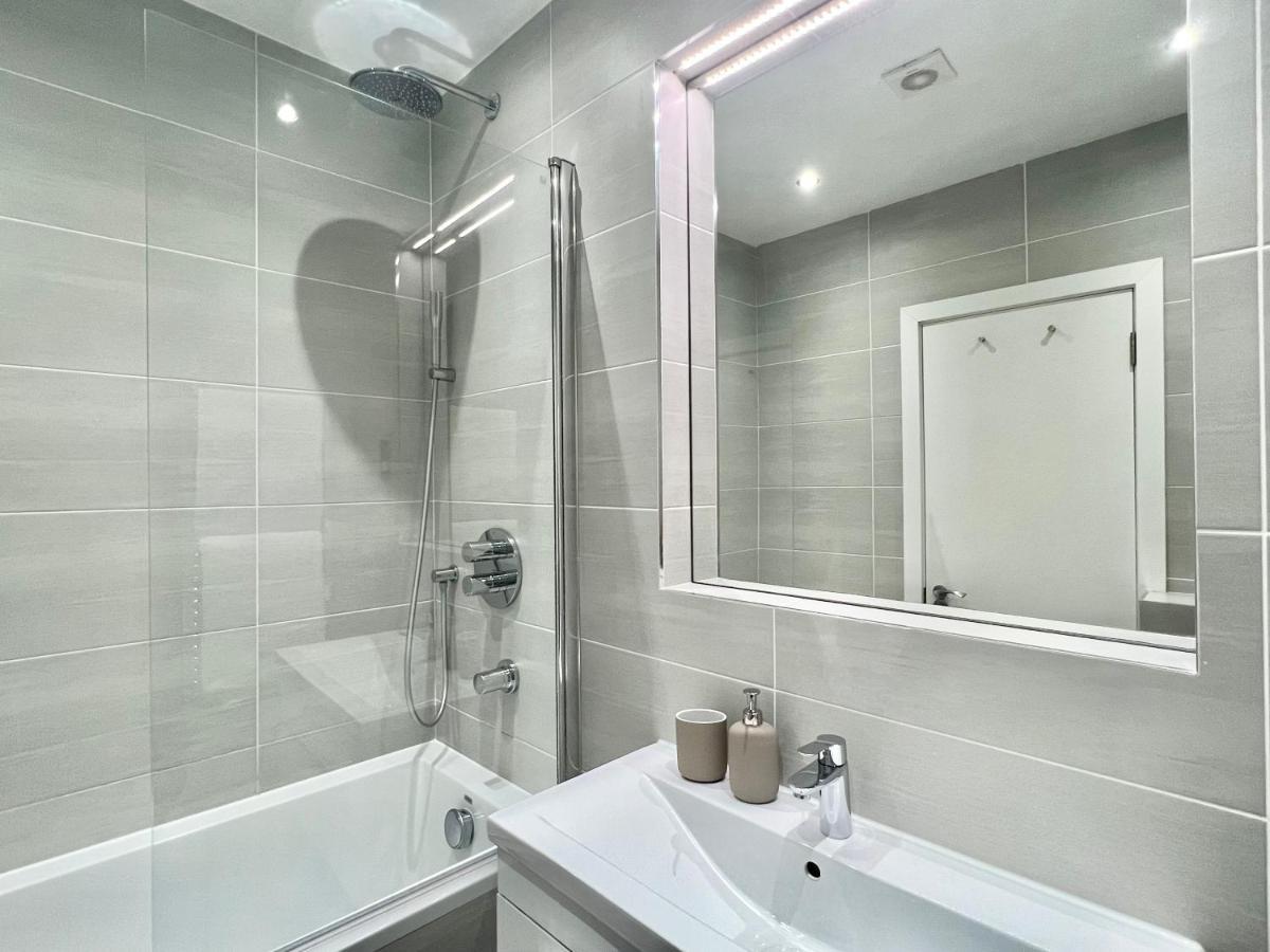 2 Bedroom Apartment In South Hampstead لندن المظهر الخارجي الصورة